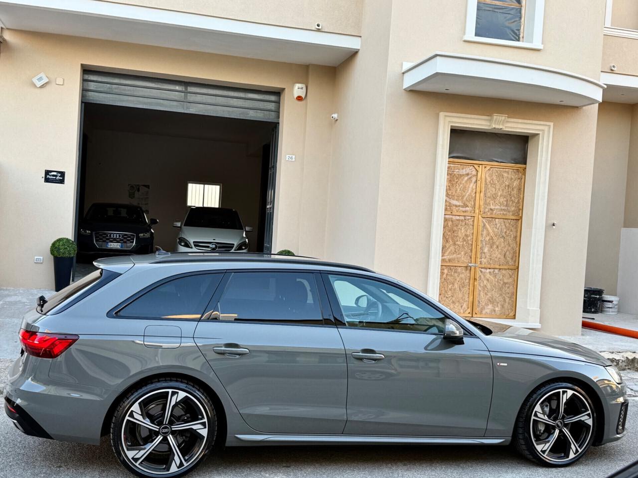 Audi A4 Avant 40 TDI quattro S tronic line edition