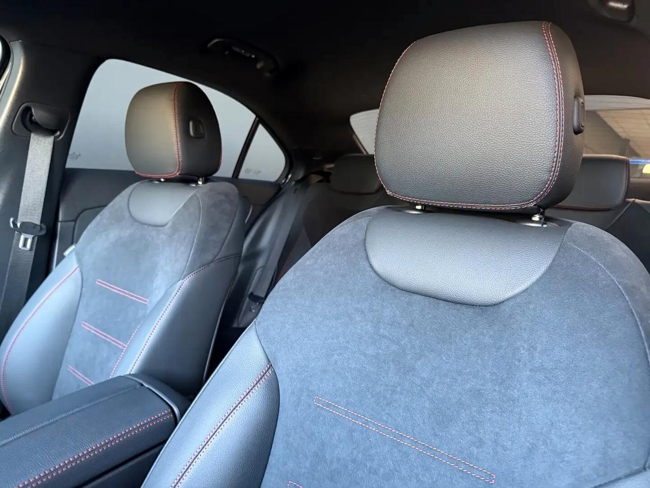 Mercedes-benz A 250 Automatic 4Matic AMG Line Premium Plus
