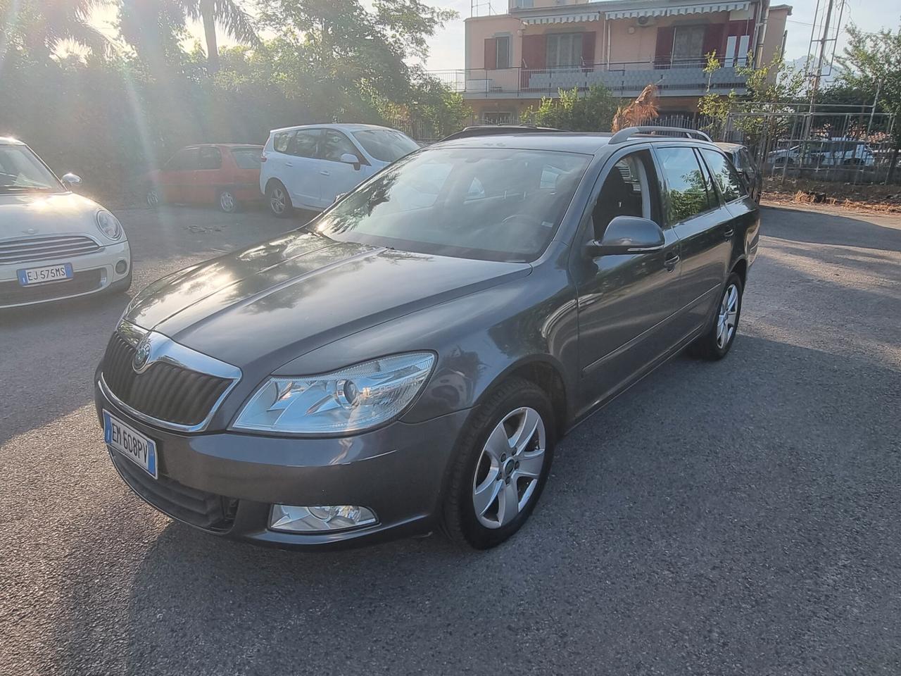 Skoda Octavia 1.6 TDI CR F.AP. Wagon Ambition