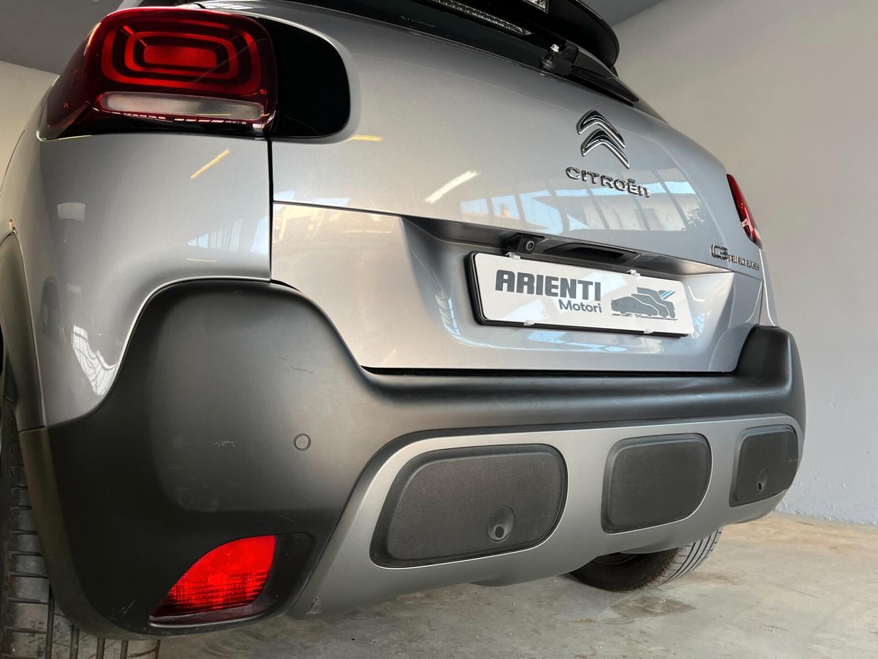 Citroen C3 Aircross 1.2cc SHINE 130cv CAMBIO AUTOMATICO-FULL OPTIONAL