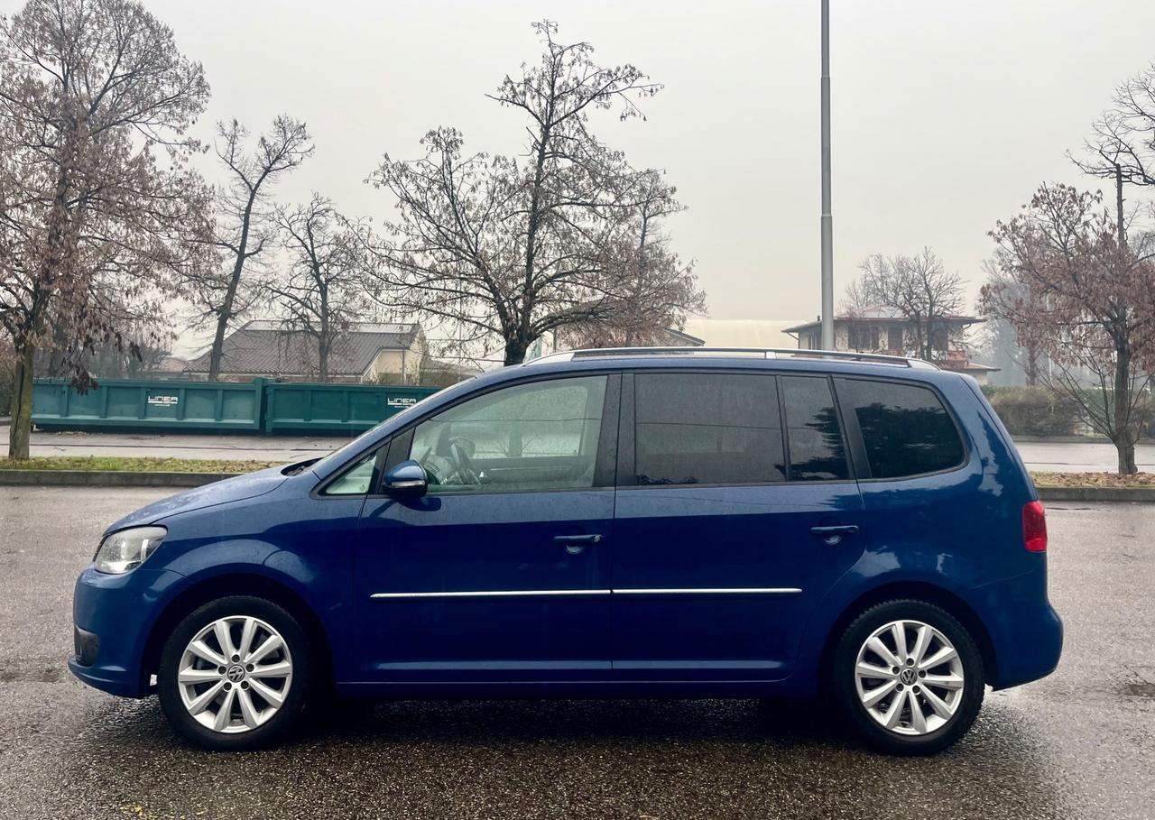 Volkswagen Touran 2.0 TDI 140 CV DSG Highline