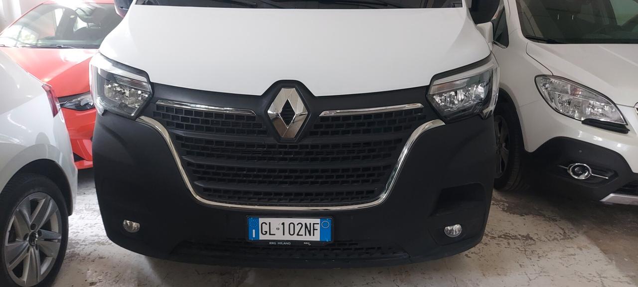 Renault Master T33 2.3 dCi 135 CV ICE PLUS