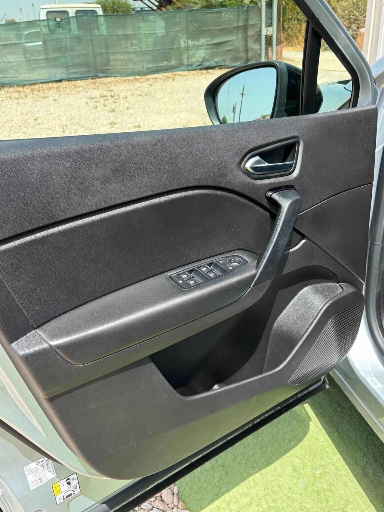 RENAULT CAPTUR 1.0 BENZINA/GPL