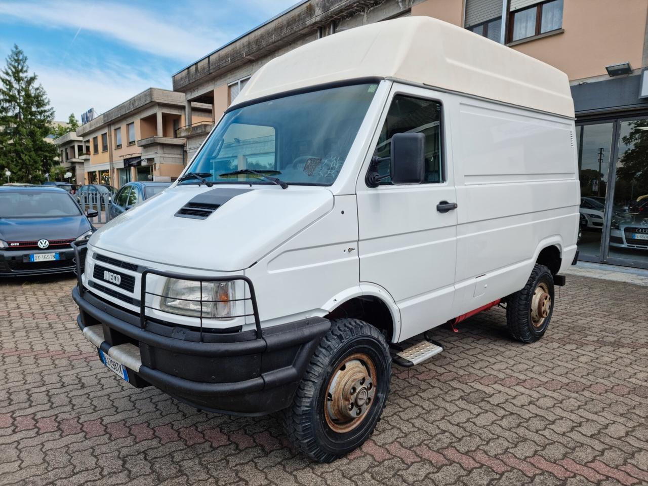 IVECO TURBO DAILY 4X4 2.8TD 35