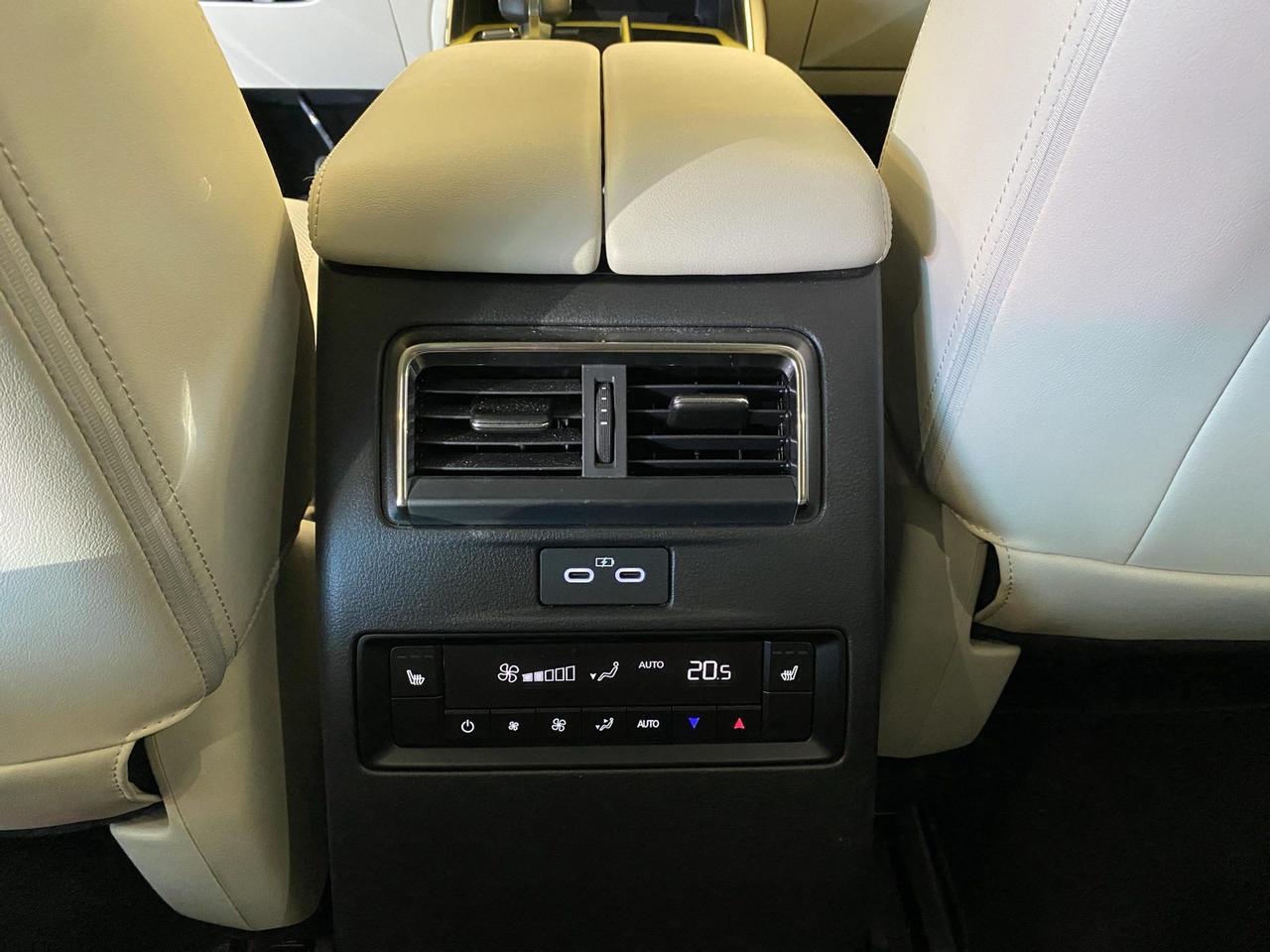 Mazda CX-80 3.3 m-hybrid boost Takumi Plus auto