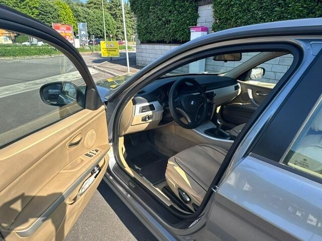 BMW Serie 3 (E90/91) 318d cat Eletta