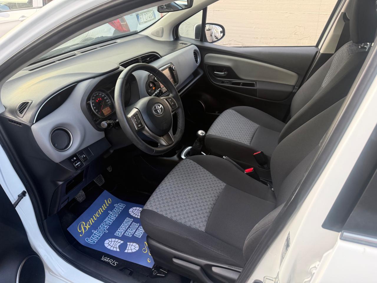 Toyota Yaris 1.0benzina 5 porte km57.000 - 2015