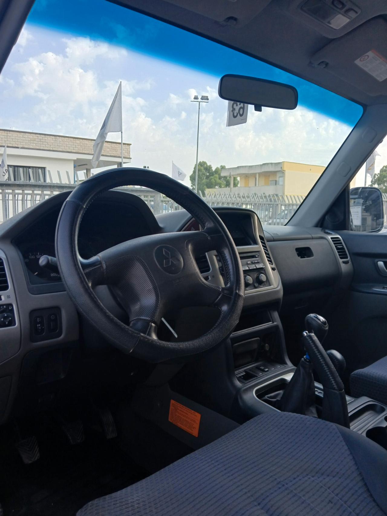 MITSUBISHI Pajero 4x4 2.500 TDI 115cv 3p Km189.000