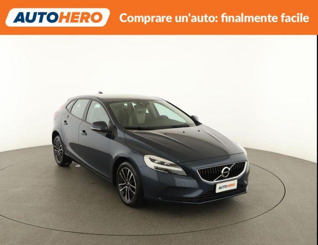 VOLVO V40 T2 Plus