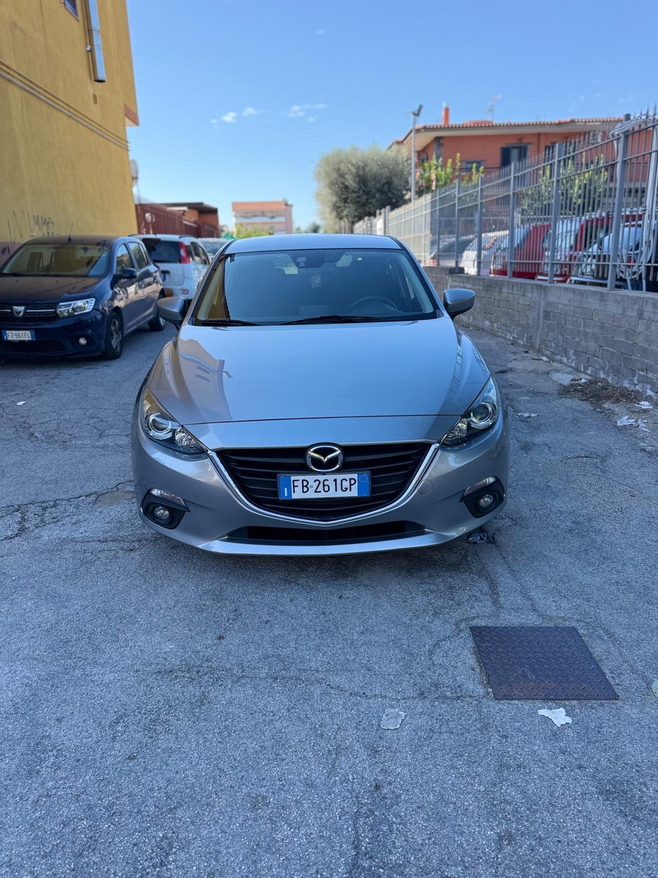 Mazda 3 Mazda3 1.5 Skyactiv-G Evolve