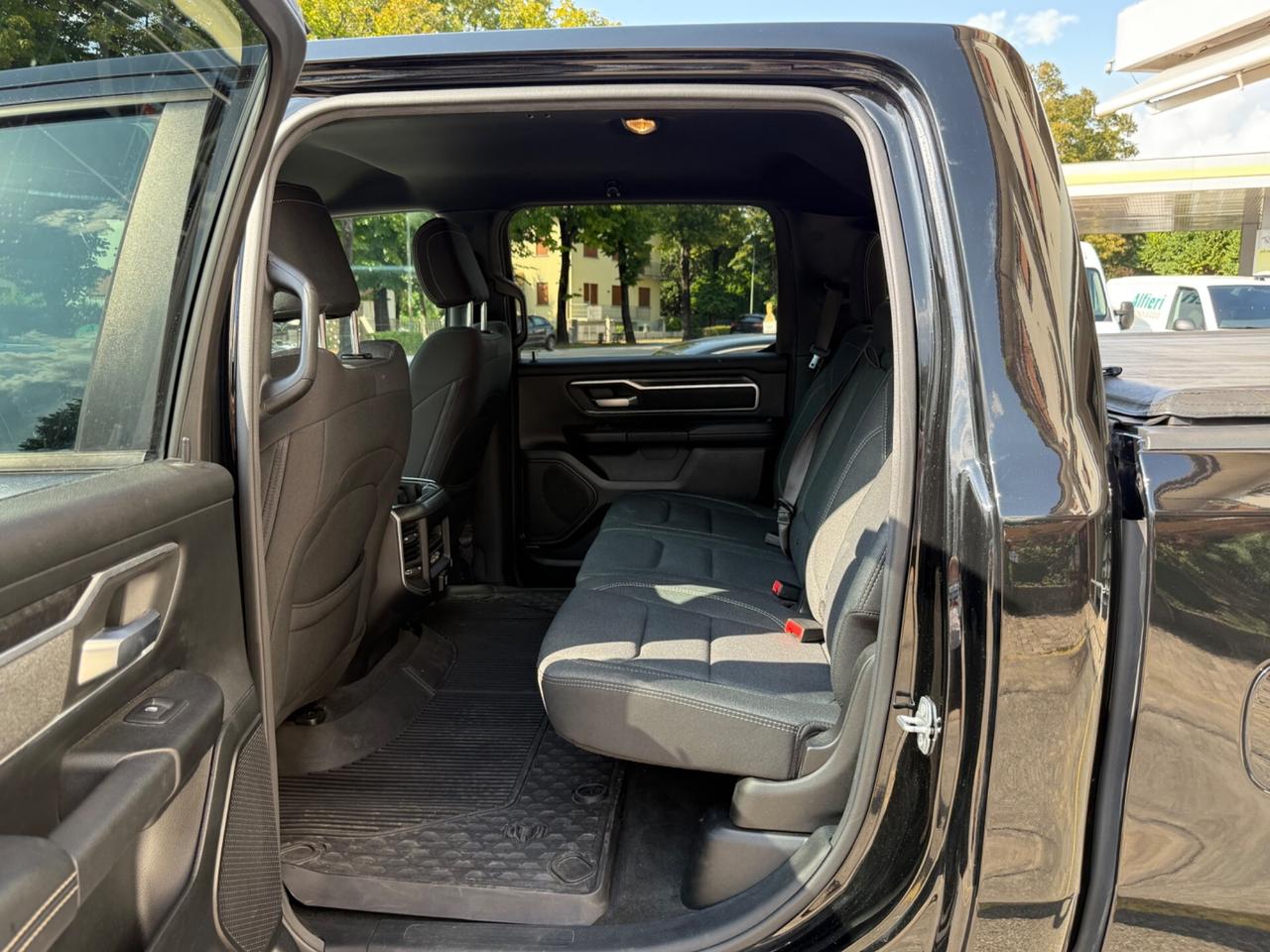 Dodge RAM 3.6 V6 N1 DETRAIBILE 100%