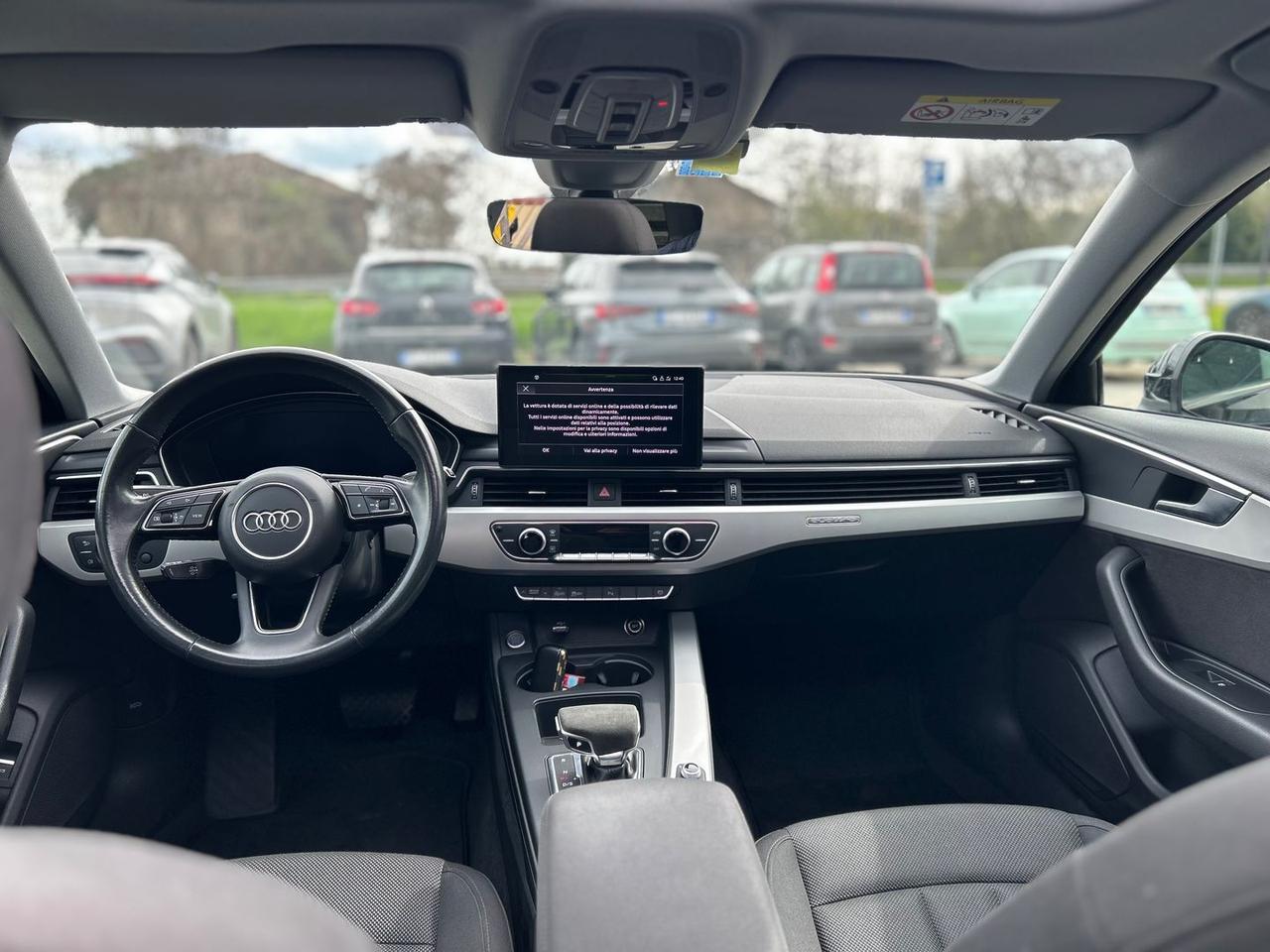 Audi A4 2.0 40 TDI Business Advanced #9936