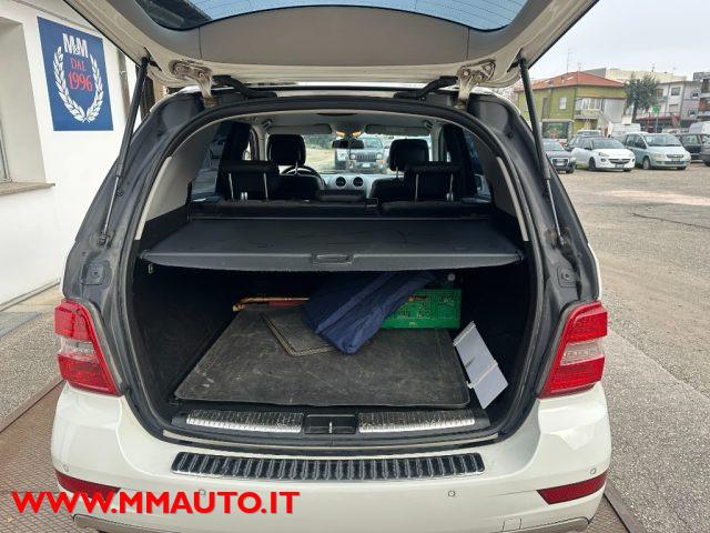 MERCEDES-BENZ ML 350 CDI Sport NAVIG!!!!