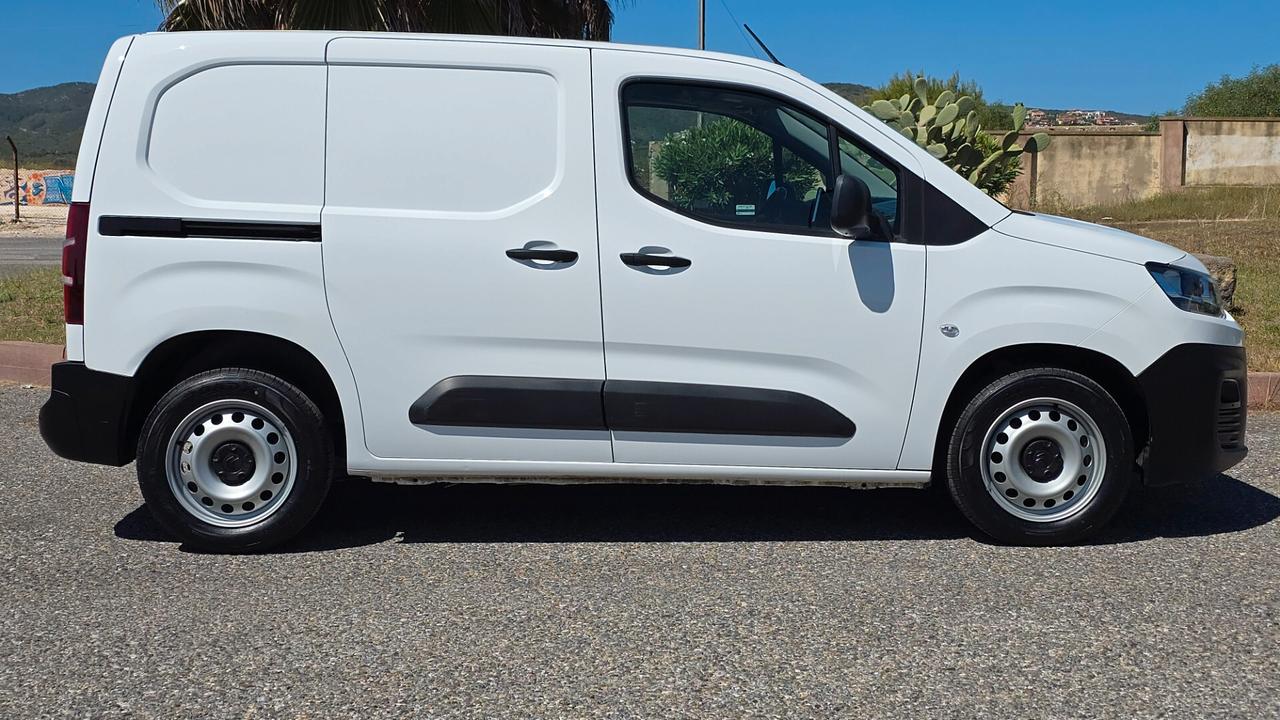 Citroen Berlingo BlueHDi 100 S&S Van M Control (1000Kg)