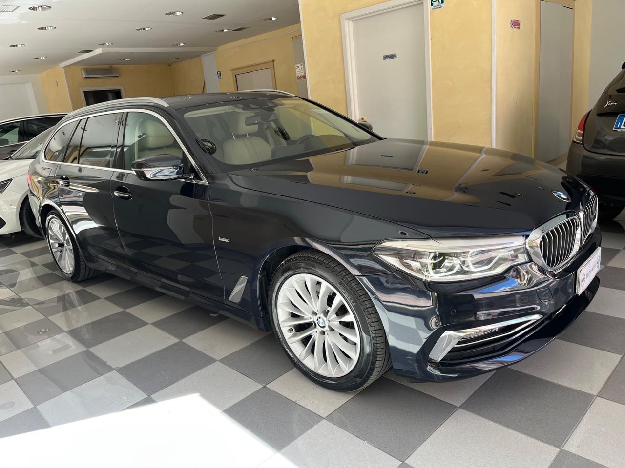 Bmw 520d xDrive Touring Luxury Line