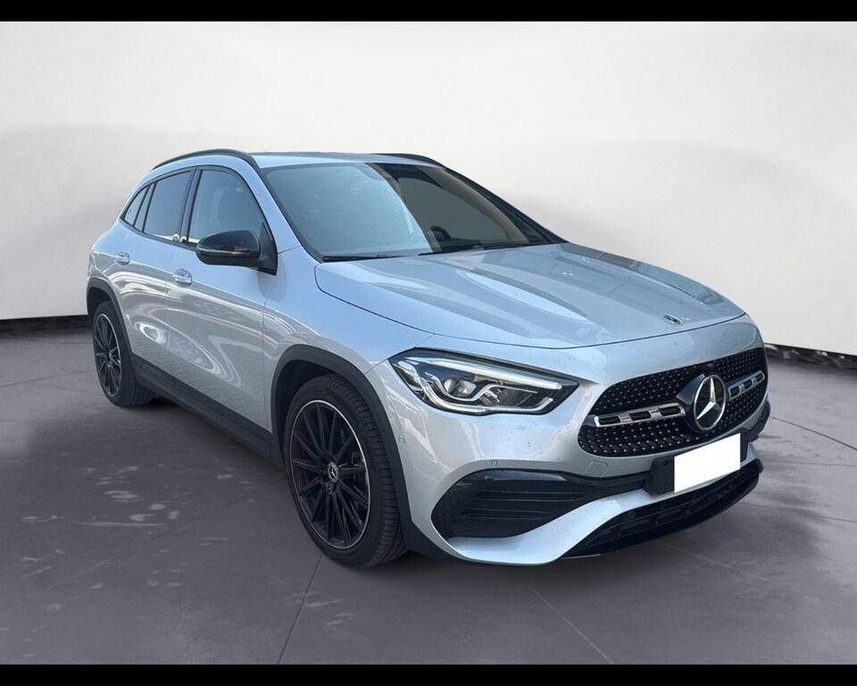 Mercedes GLA 200 200 D Premium 8G-DCT