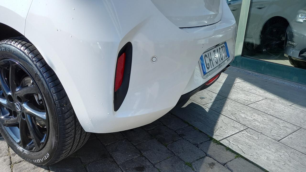 Opel Corsa 1.2 100 CV GS Line