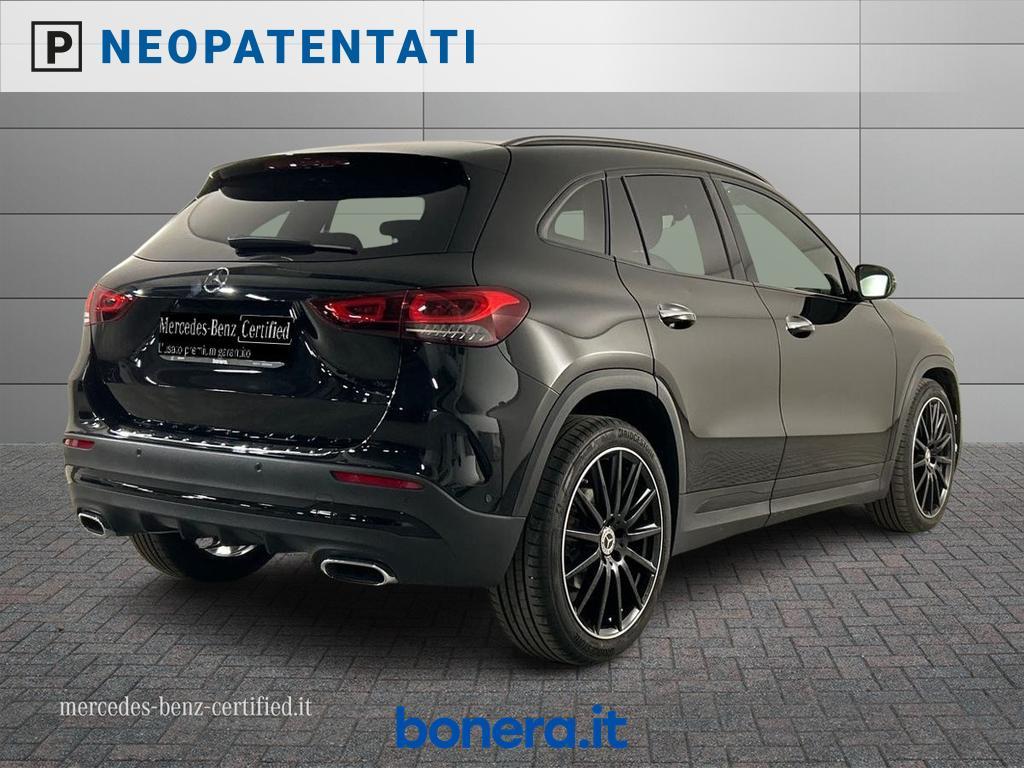 Mercedes GLA 180 180 D Sport Plus 8G-DCT