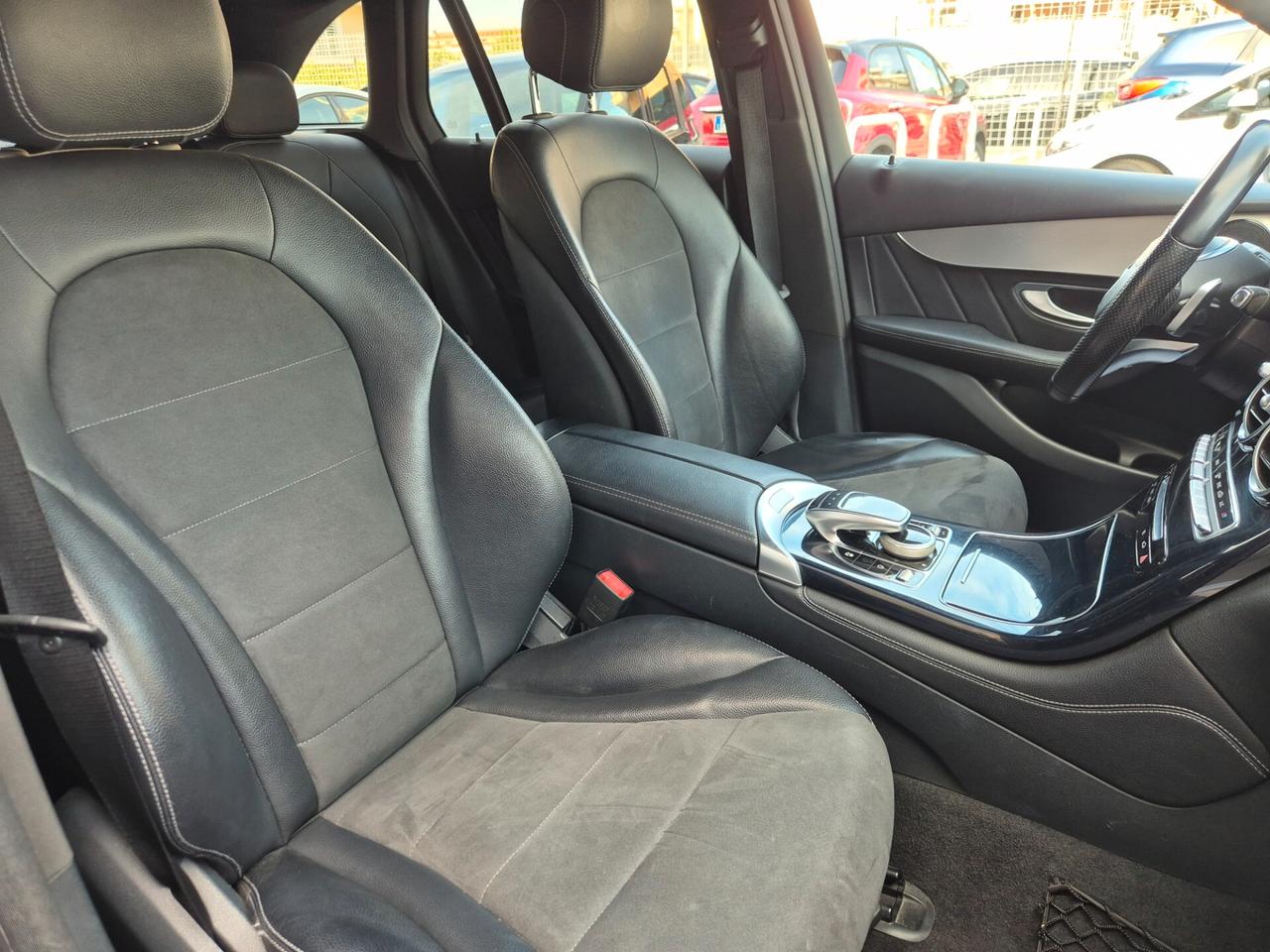Mercedes-benz GLC 250 d 4Matic ExecutiveBlack