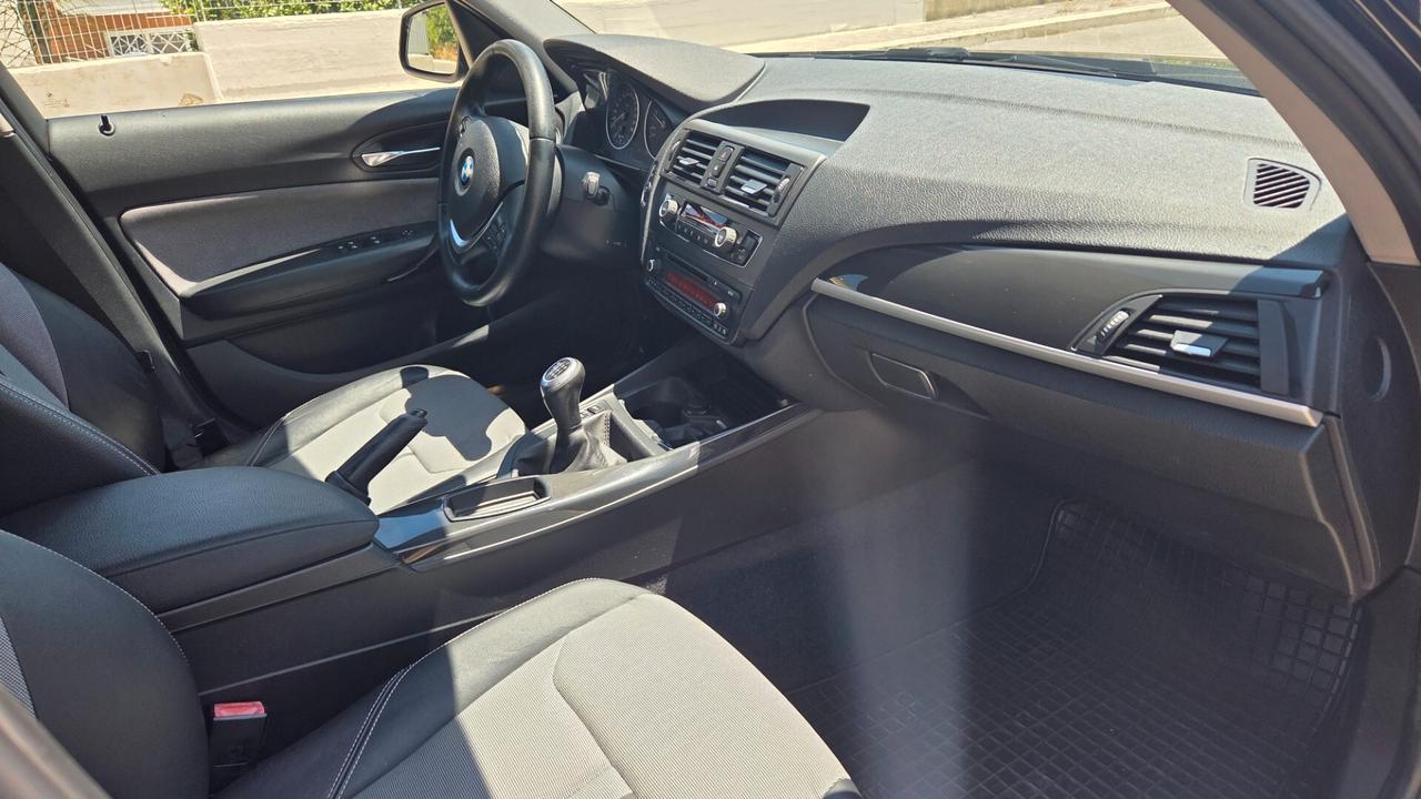 Bmw 116d 5p. Urban 2.0 d 116 cv