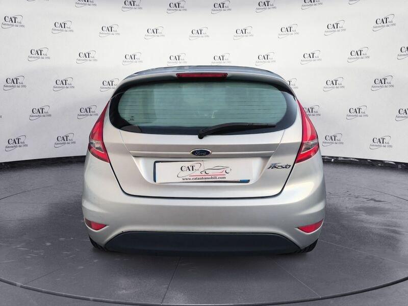 Ford Fiesta Fiesta 1.4 TDCi 5P Titanium