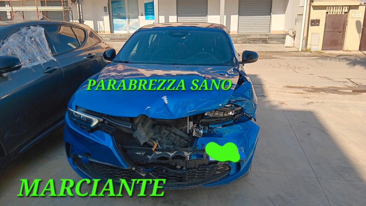 Alfa Romeo Tonale incidentata sinistrata mondialcars 023