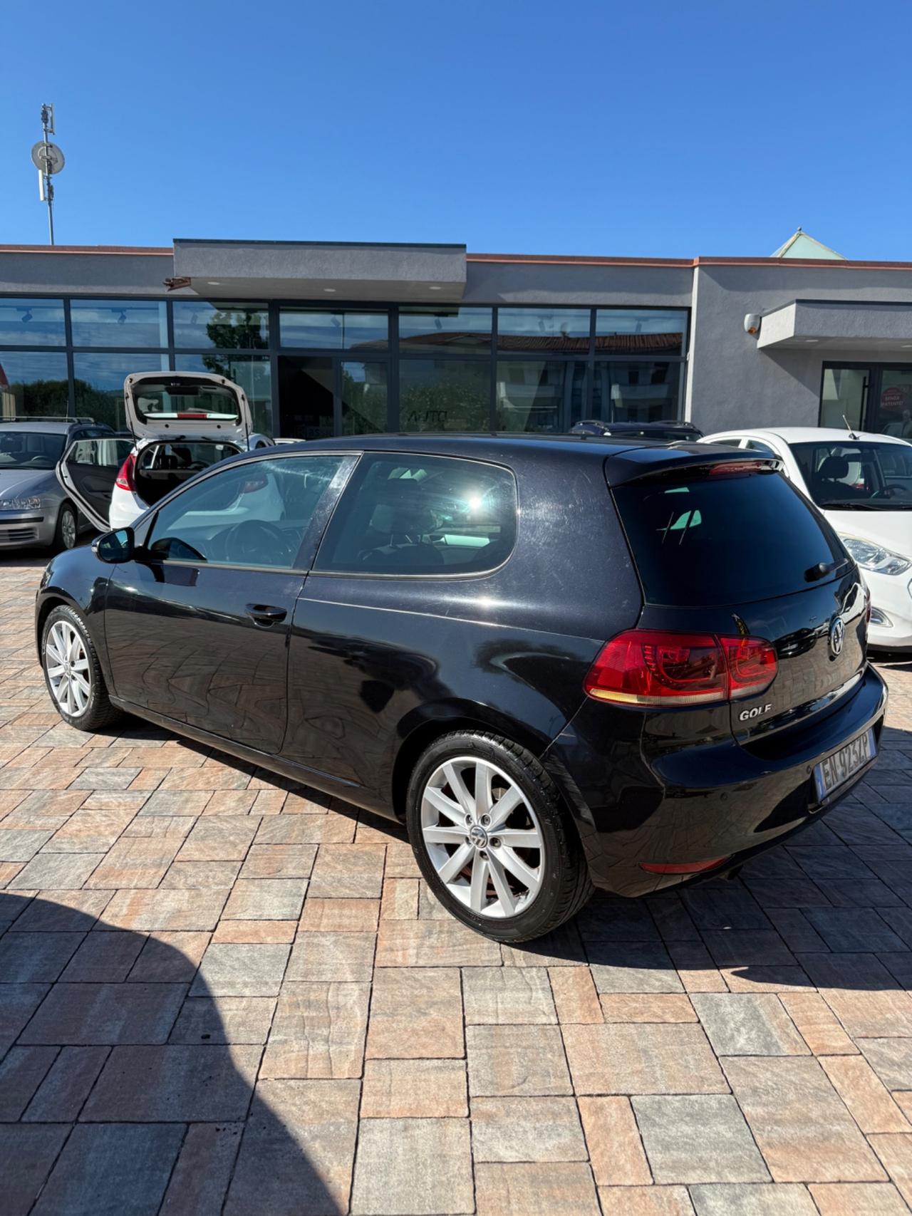Volkswagen Golf 1.6 TDI DPF DSG