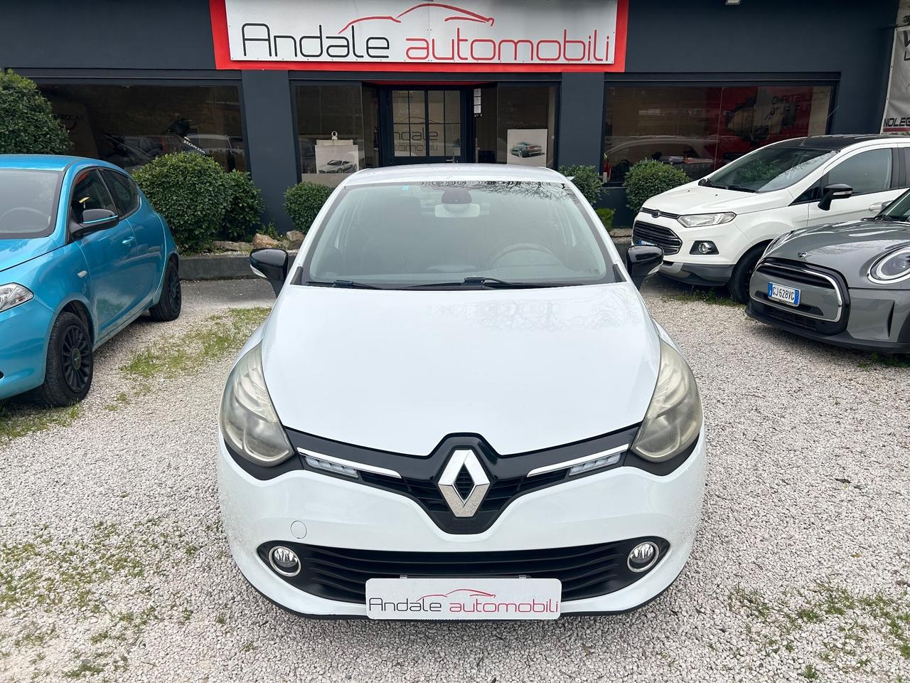 Renault Clio 1.5DCI 5P FULL NAVI NEOPATENTATI
