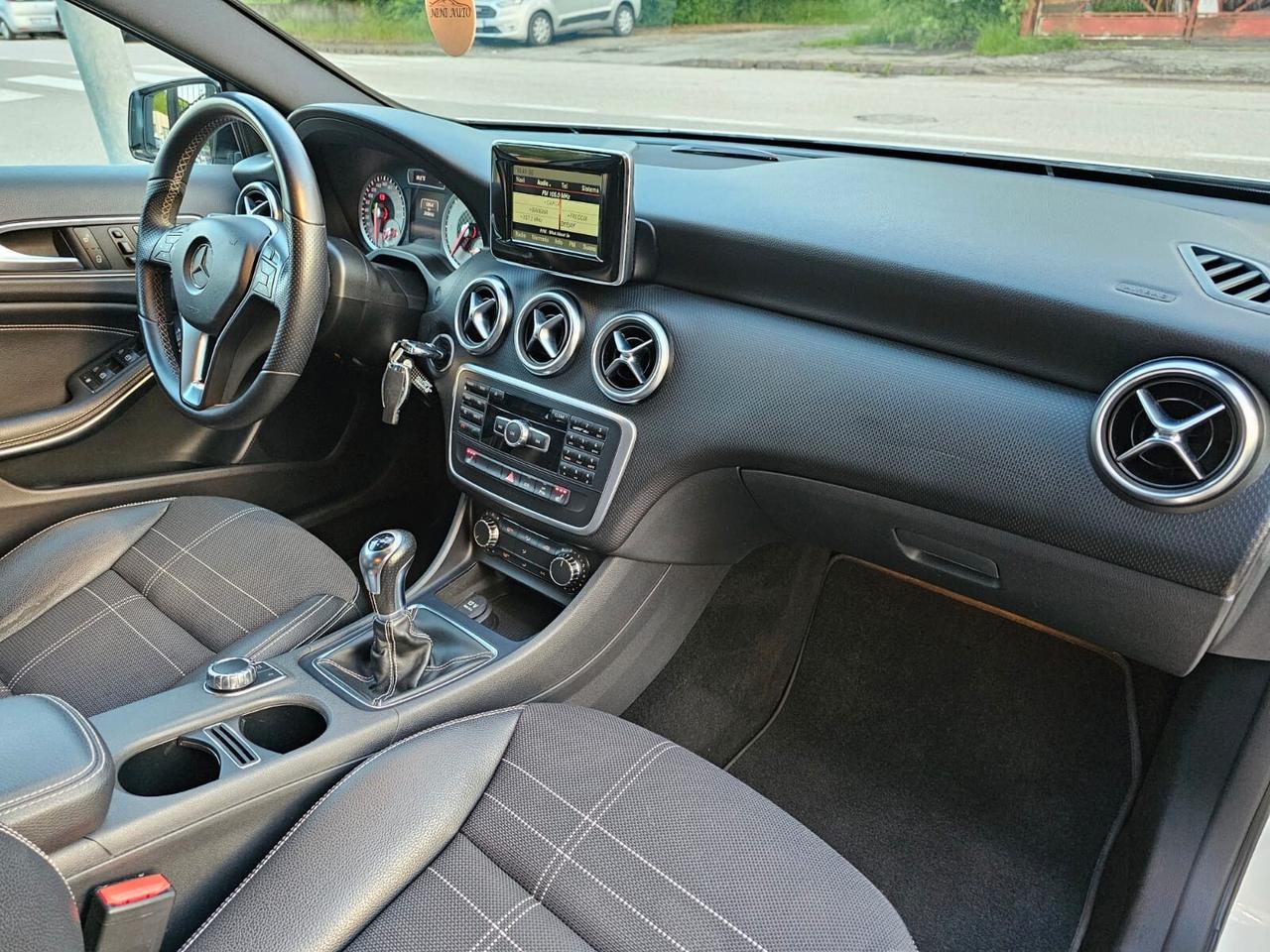 Mercedes-benz A 200 CDI 136cv Sport*Pelle*Bi-Xeno*18*Camera*