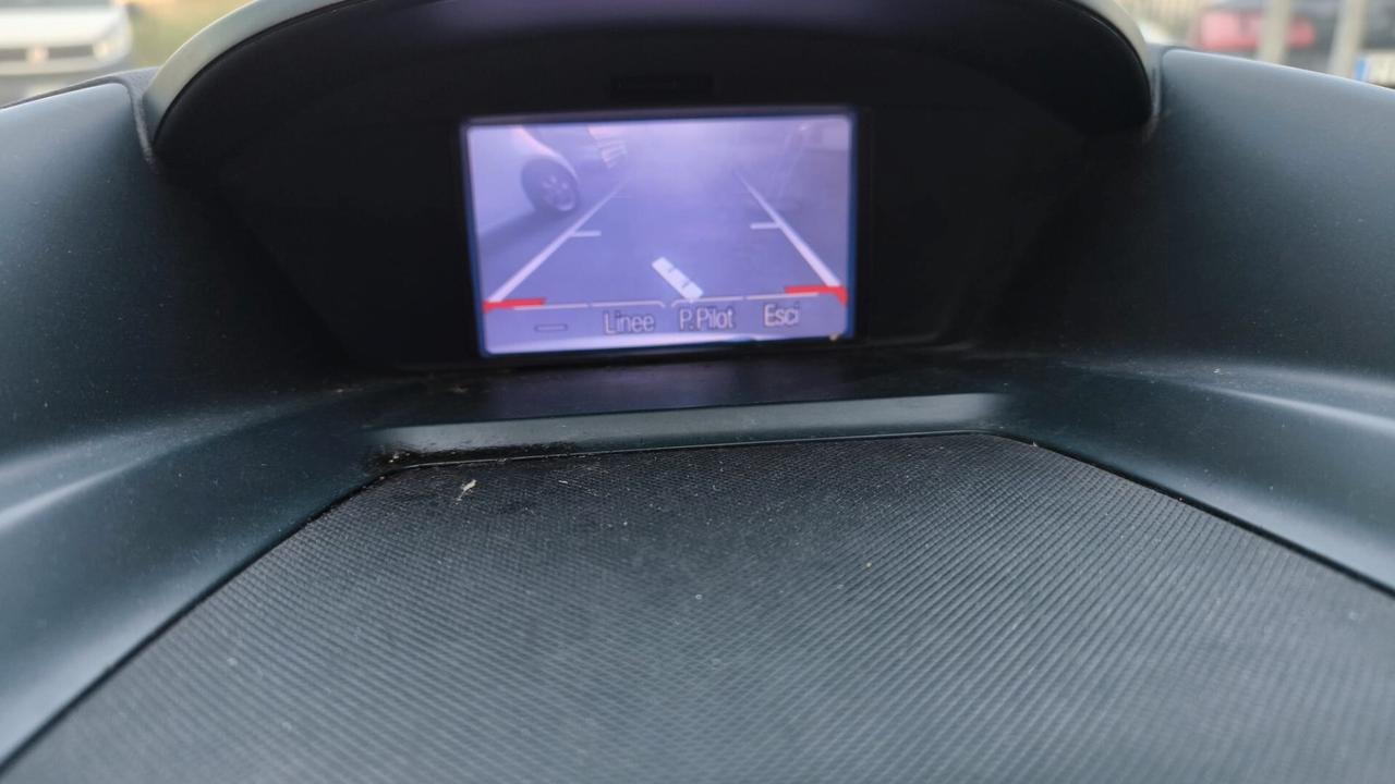 Ford C-Max 2.0 TDCi 115CV Powershift Titanium