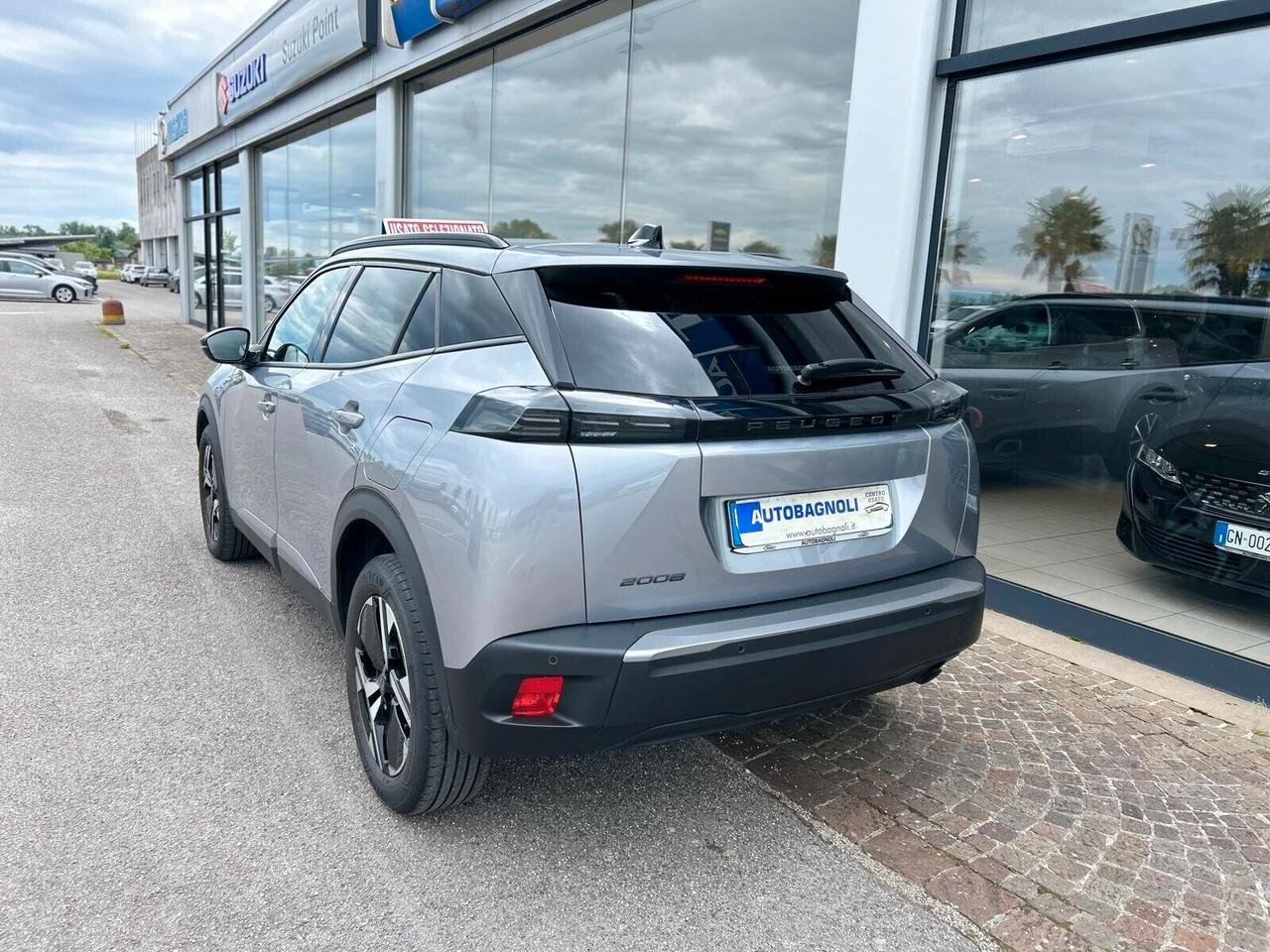 Peugeot 2008 ALLURE PureTech 100 6mt SPOTICAR