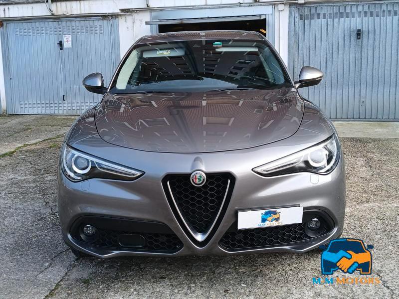 Alfa Romeo Stelvio 2.2 t Executive Q4 210cv auto