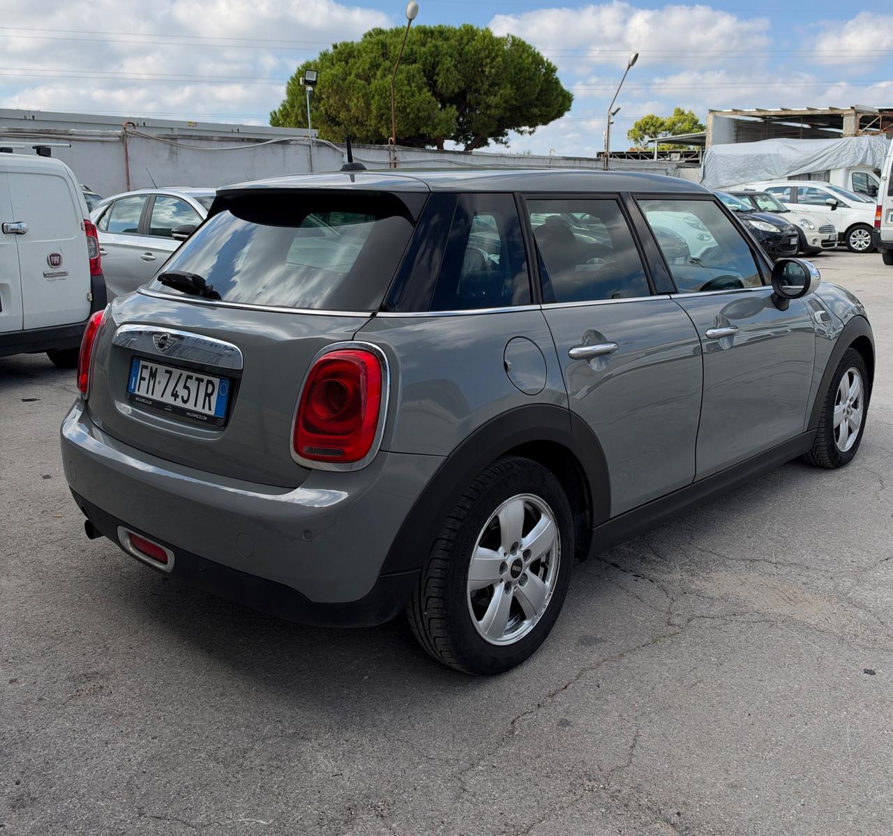 Mini 1.5 One D Business XL