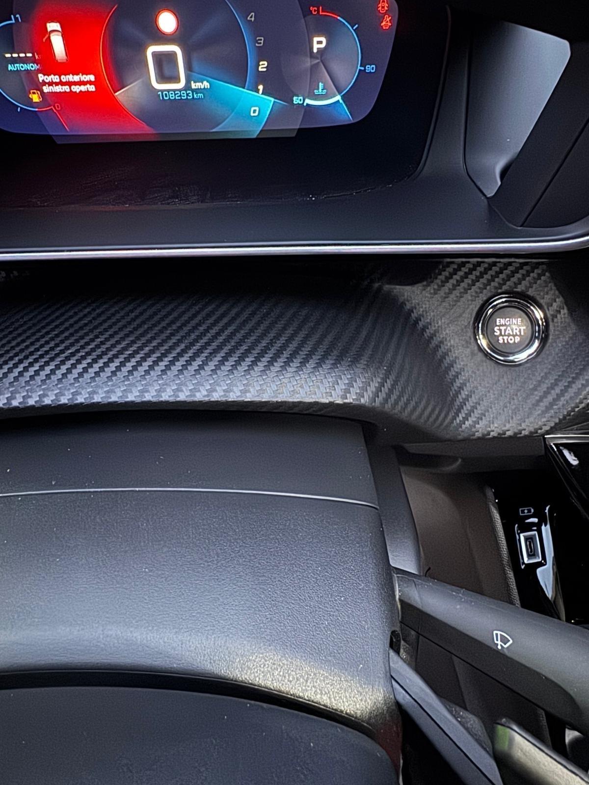 Peugeot 2008 BlueHDi 130 S&S EAT8 GT Pack