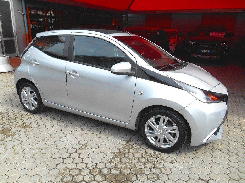 TOYOTA Aygo 1.0 VVT-i 69 CV 5 porte CABRIO+AUTOMATICA+TELEC.