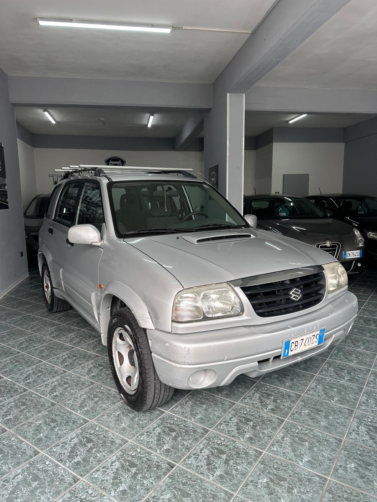 Suzuki Grand Vitara 2.0 TDI S.W. Autocarro