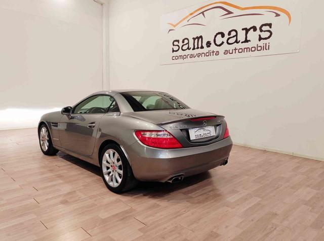 MERCEDES-BENZ SLK 200 CGI Sport