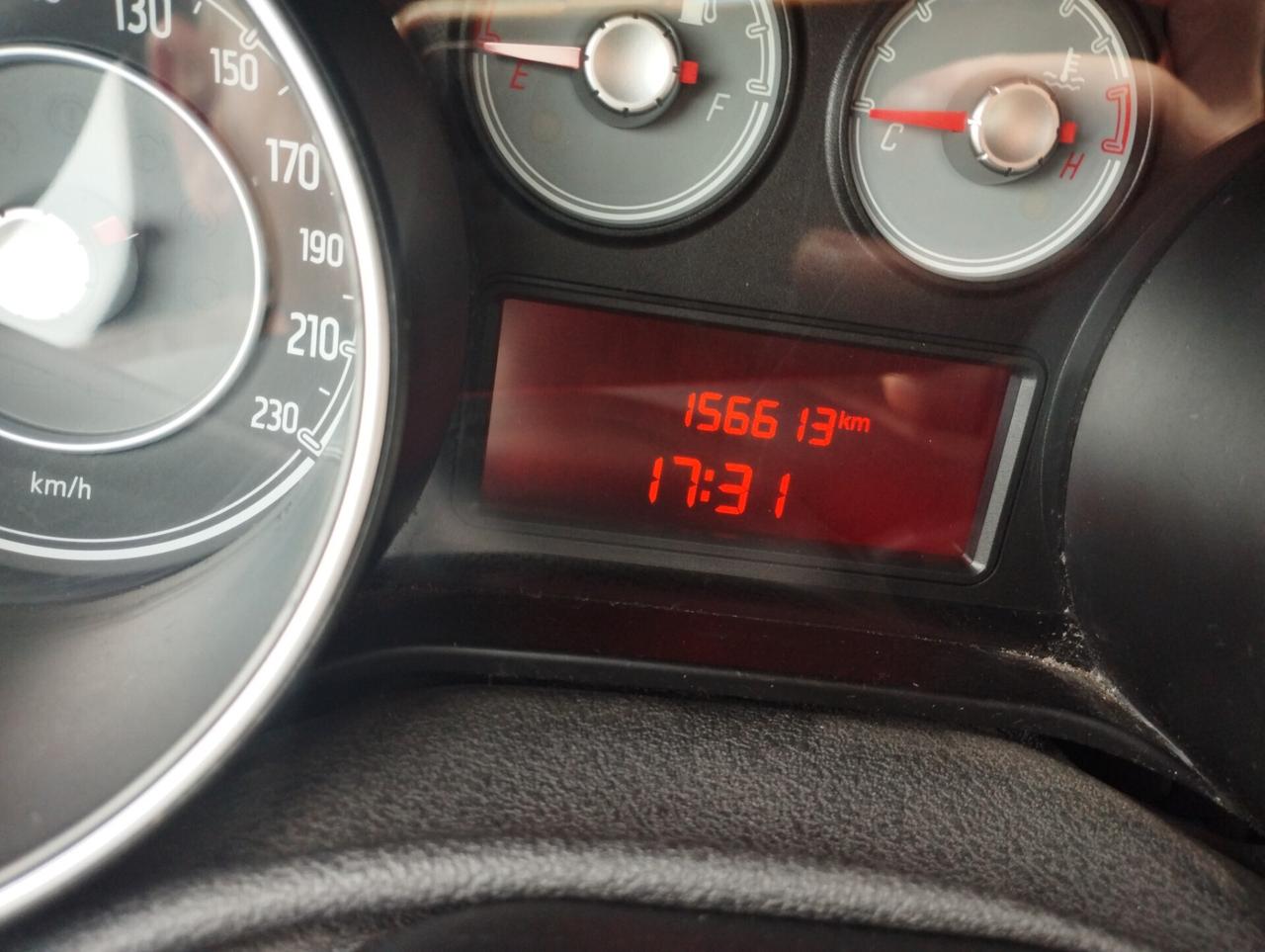 Fiat Punto 1.3 MJT II 75 CV 5 porte Street