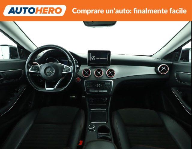 MERCEDES-BENZ CLA 200 d Automatic Premium