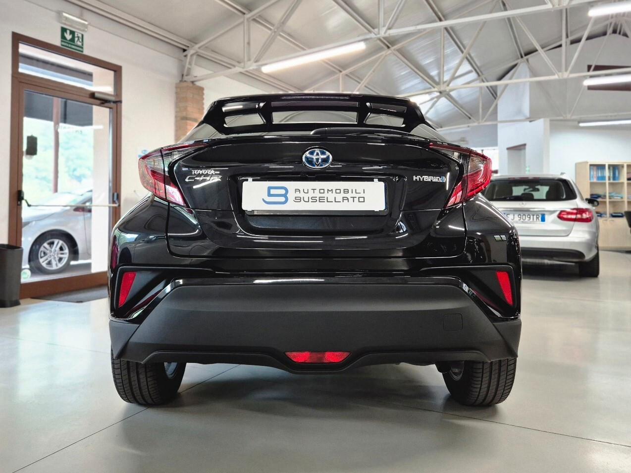 Toyota C-HR 1.8 Hybrid E-CVT Business