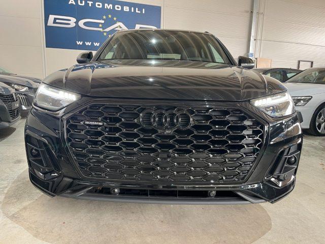 AUDI Q5 SPB Sportback 40 TDI quattro S line Identity Black