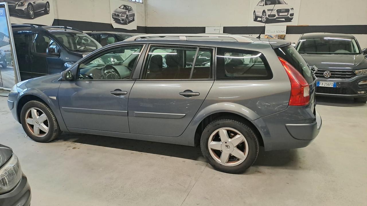 Renault Megane Mégane 1.5 dCi/85CV Grandtour Serie Speciale