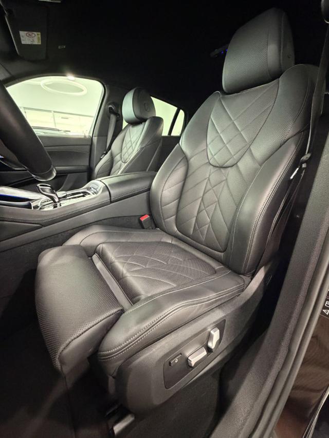 BMW X6 xDrive30d 48V Msport *ACC*FARI LASER*