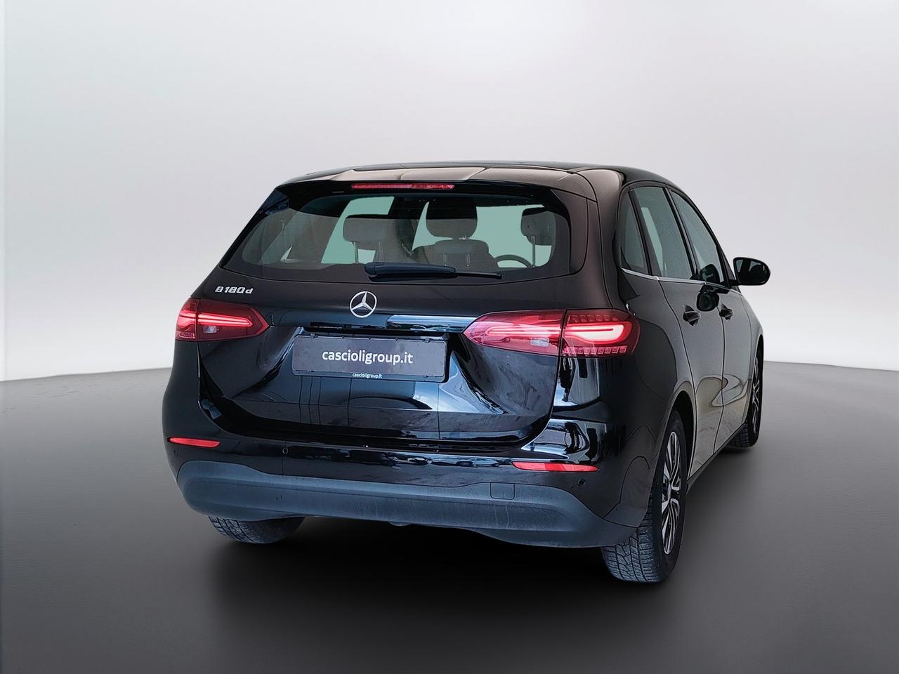 Mercedes-Benz Classe B - W247 2023 - B 180 d Advanced auto