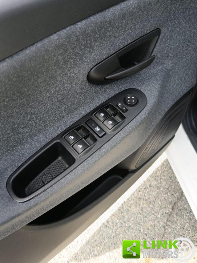 LANCIA Ypsilon 1.0 FireFly CON SOLI 11 MILA KM