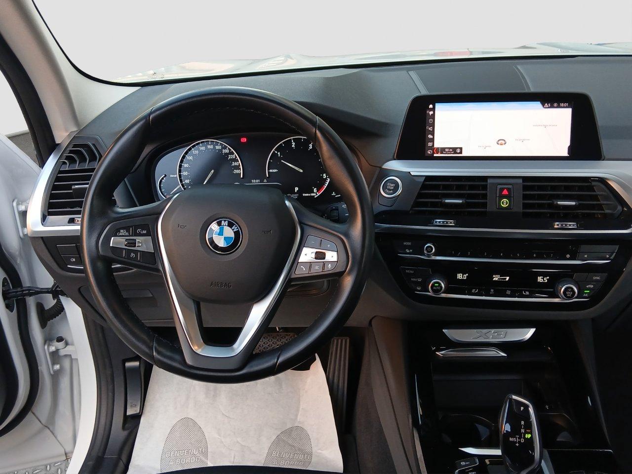 BMW X3 xdrive20d mhev 48V Business Advantage auto