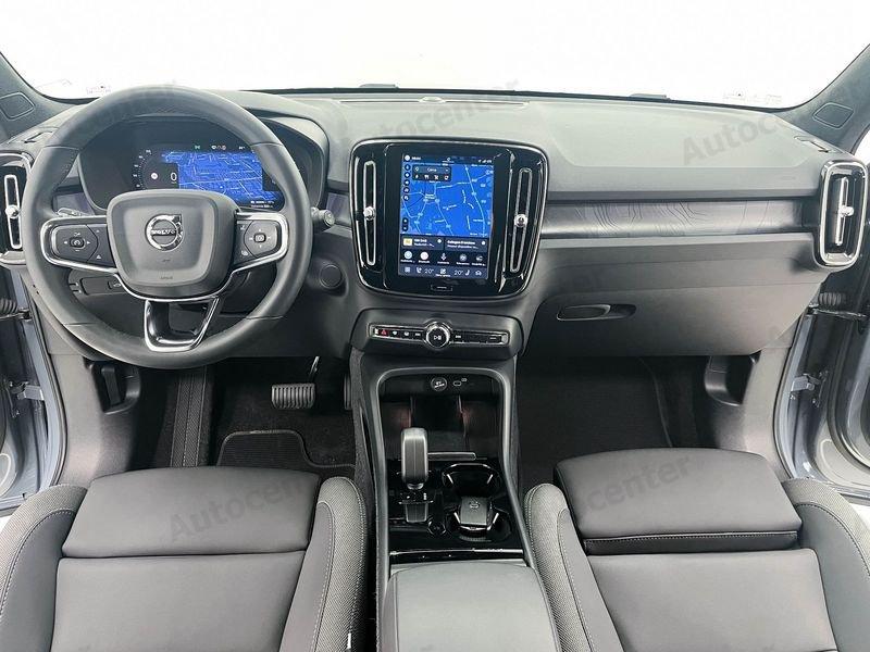 Volvo XC40 PURE ELECTRIC SINGLE MOTOR FWD PLUS