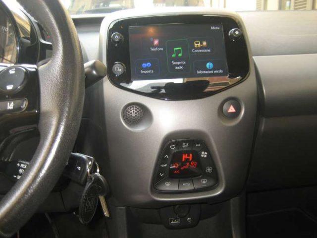 TOYOTA Aygo CONNECT 1.0 VVT-I 72CV 5P X-FUN