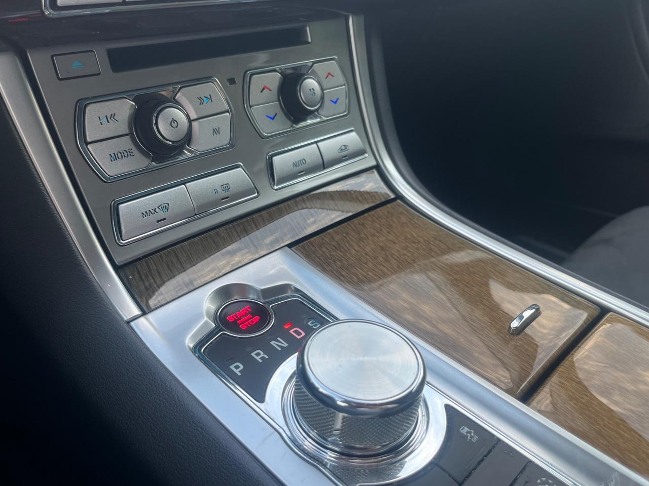 Jaguar XF Sportbrake 2.2 D 200 CV Premium Luxury