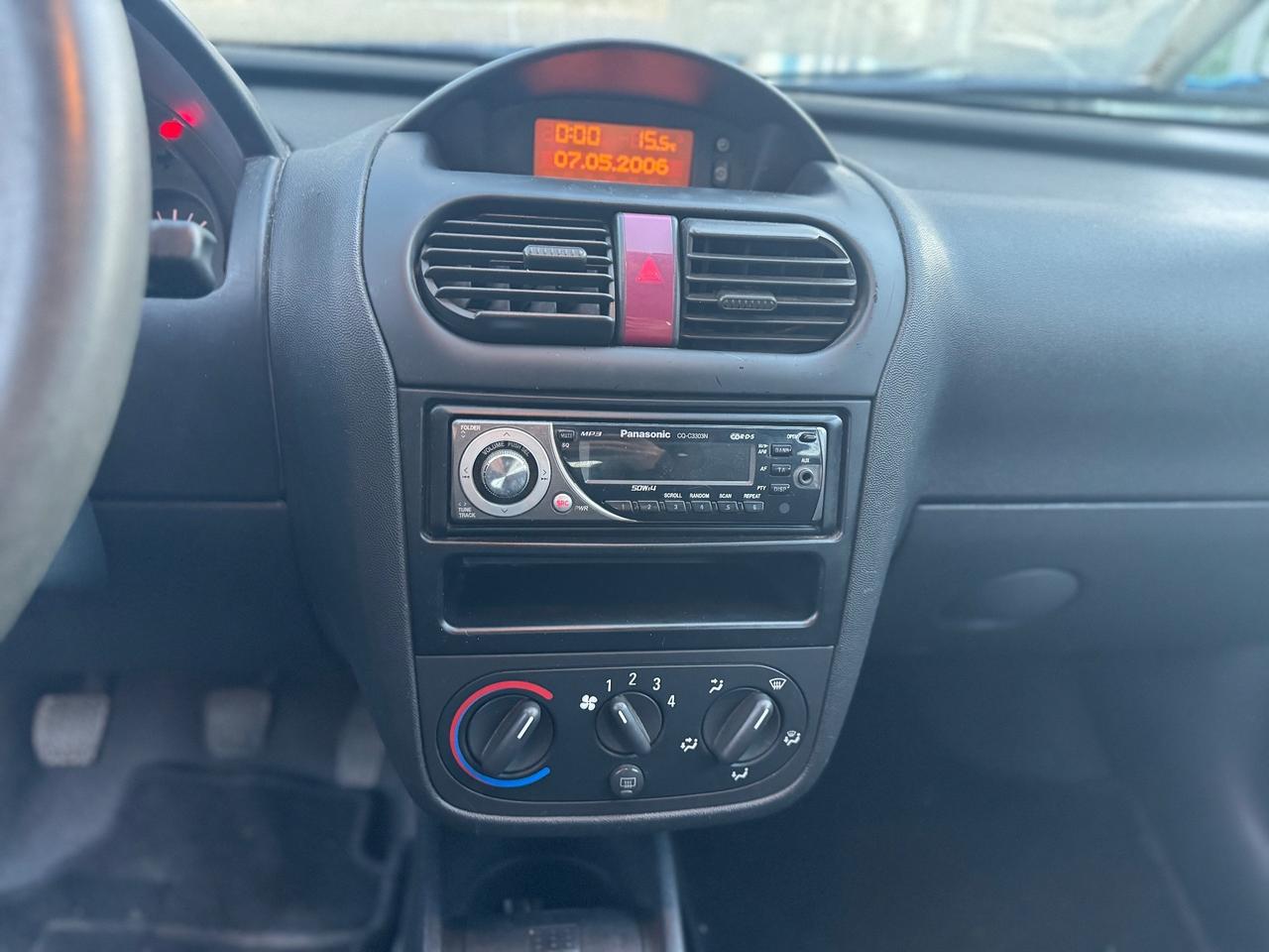 Opel Corsa 1.0 12V 5 porte 85.000Km